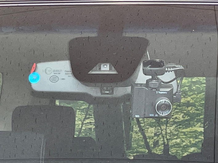 2014 Nissan Serena DAA-HFC26 (UW-6a13f00e3e250)[5]