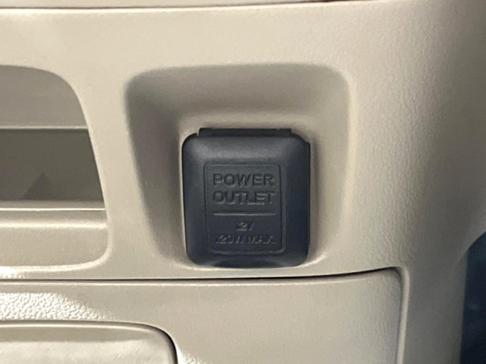 2012 Honda N-BOX DBA-JF1 (UW-6a13f01d3e9f7)[14]