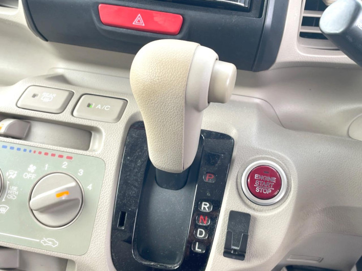 2012 Honda N-BOX DBA-JF1 (UW-6a13f01d61a2b)[29]