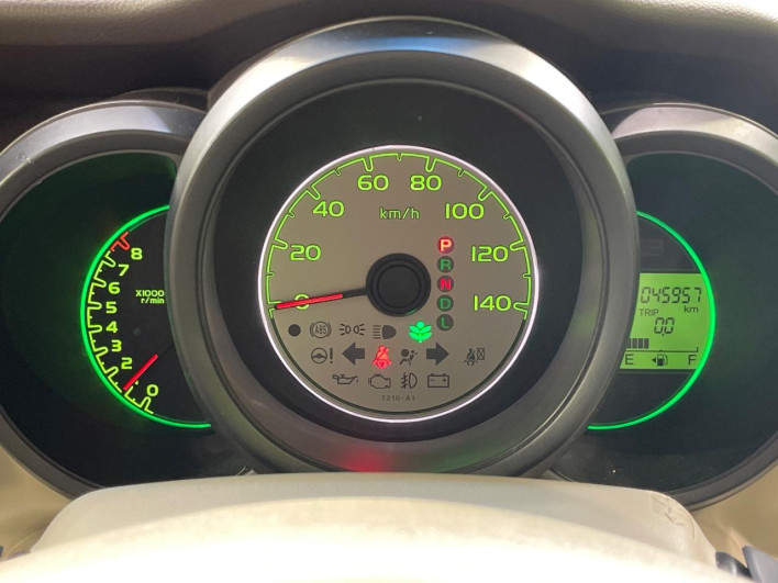 2013 Honda N-BOX DBA-JF1 (UW-6a13f01f04c1a)[24]