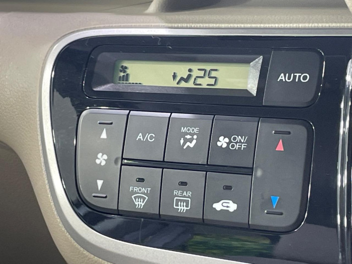 2013 Honda N-BOX DBA-JF1 (UW-6a13f01f04c1a)[19]