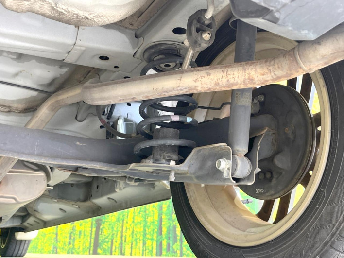2013 Honda N-BOX DBA-JF1 (UW-6a13f01f61292)[27]