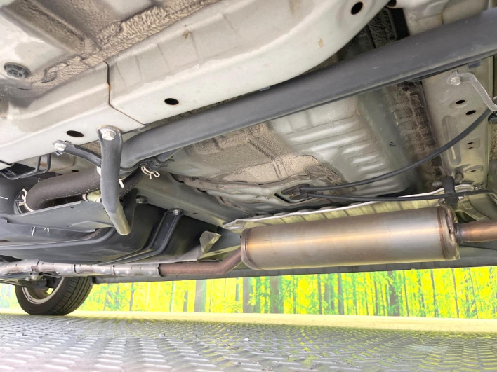 2013 Honda N-BOX CUSTOM DBA-JF1 (UW-6a13f022b1ff7)[24]