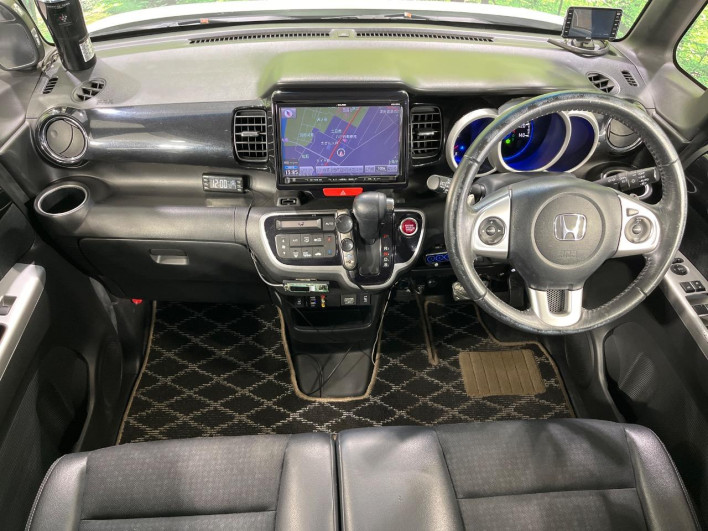 2015 Honda N-BOX CUSTOM DBA-JF2 (UW-6a13f02436acd)[16]