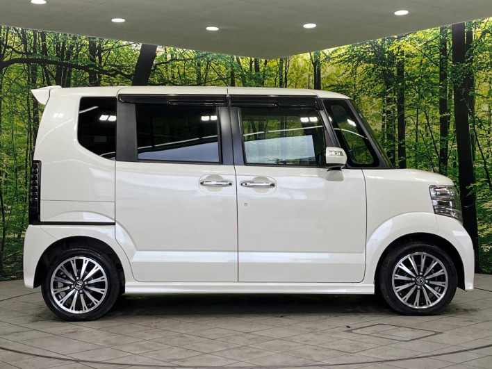 2015 Honda N-BOX CUSTOM DBA-JF2 (UW-6a13f02436acd)[22]