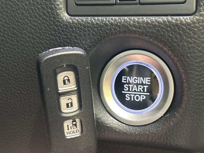 2018 Honda N-BOX CUSTOM DBA-JF3 (UW-6a13f02601b05)[7]