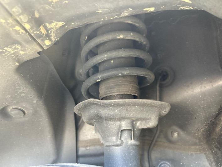 2018 Honda N-BOX CUSTOM DBA-JF3 (UW-6a13f02601b05)[18]