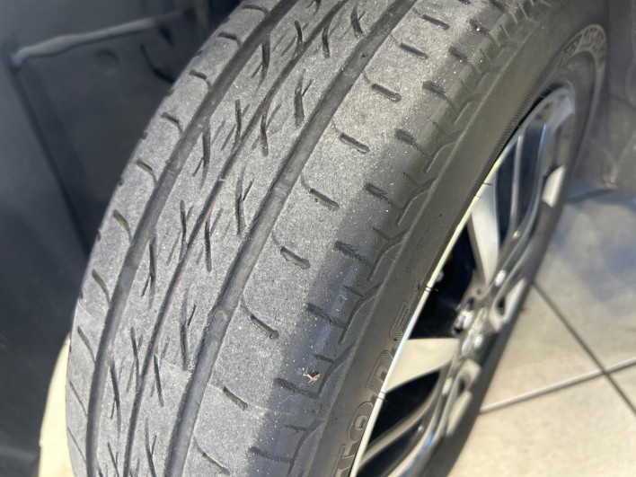 2018 Honda N-BOX CUSTOM DBA-JF3 (UW-6a13f02601b05)[19]