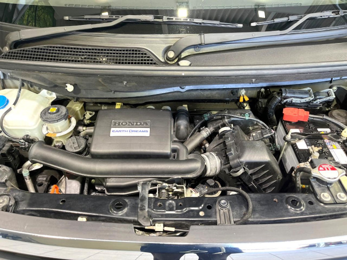 2019 Honda N-BOX DBA-JF3 (UW-6a13f02632c46)[4]