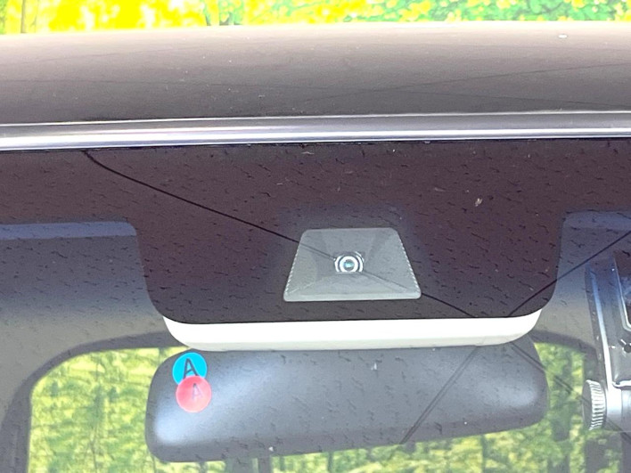 2019 Honda N-BOX DBA-JF3 (UW-6a13f02632c46)[14]