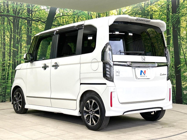 2019 Honda N-BOX CUSTOM DBA-JF3 (UW-6a13f027373a6)[25]