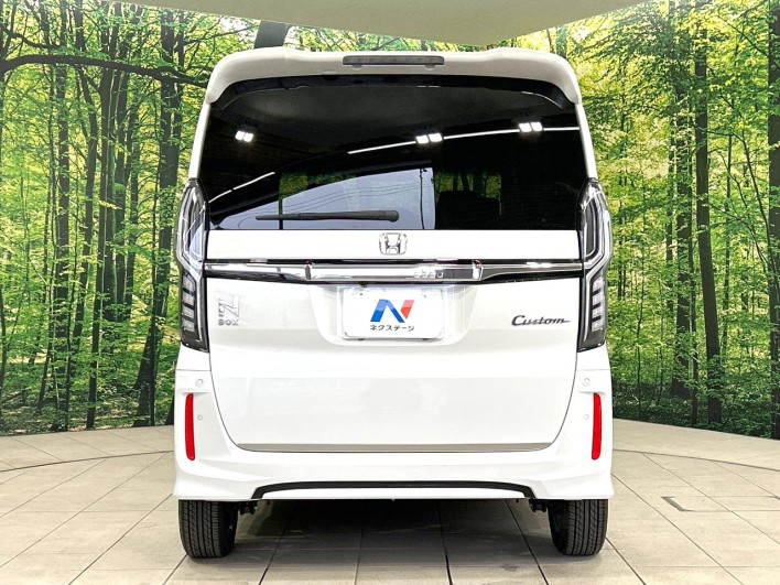 2019 Honda N-BOX CUSTOM DBA-JF3 (UW-6a13f027373a6)[26]