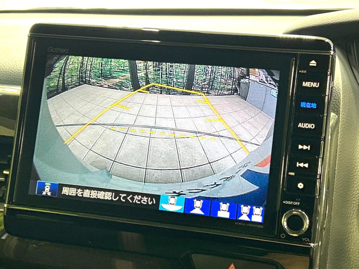 2019 Honda N-BOX CUSTOM DBA-JF3 (UW-6a13f027373a6)[17]