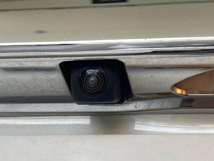 2021 Honda N-BOX 6BA-JF3 (UW-6a13f02de4f98)[17]