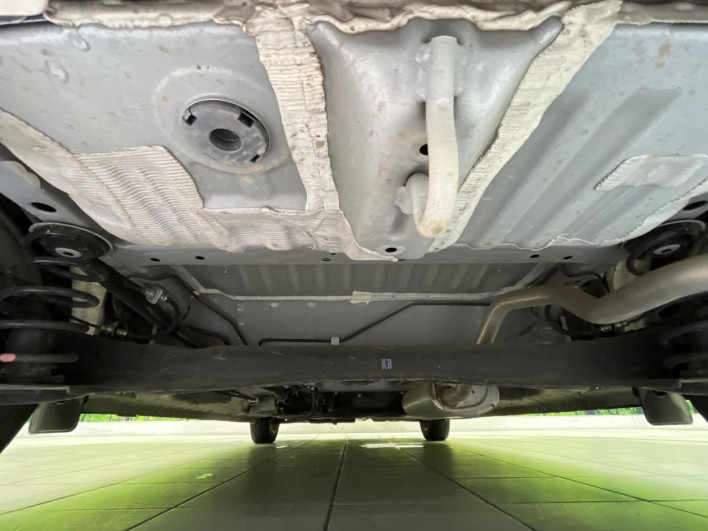 2023 Honda N-BOX CUSTOM 6BA-JF3 (UW-6a13f030d3c57)[26]