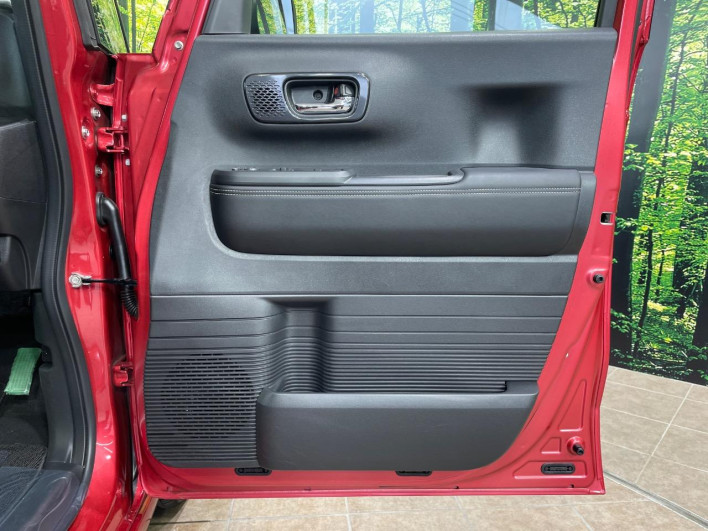 2024 Honda N-BOX CUSTOM 6BA-JF5 (UW-6a13f03730cff)[28]