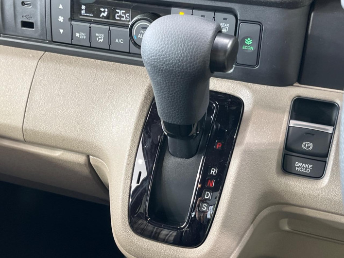 2026 Honda N-BOX Joy 6BA-JF5 (UW-6a13f03876f4e)[23]