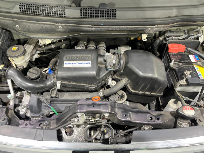 2018 Honda N-WGN Custom DBA-JH1 (UW-6a13f03d2d81c)[4]