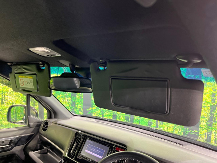 2018 Honda N-WGN Custom DBA-JH1 (UW-6a13f03d2d81c)[21]