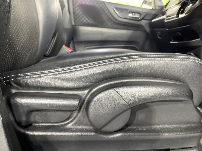 2018 Honda N-WGN Custom DBA-JH1 (UW-6a13f03d2d81c)[22]