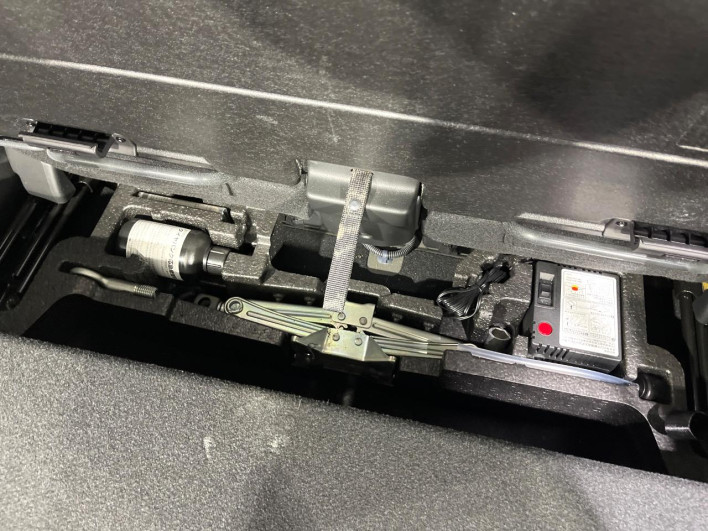 2018 Honda N-WGN Custom DBA-JH1 (UW-6a13f03d2d81c)[16]