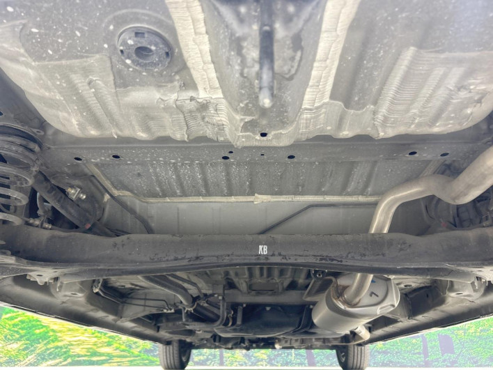 2020 Honda N-WGN Custom 6BA-JH3 (UW-6a13f03f7a6f0)[23]