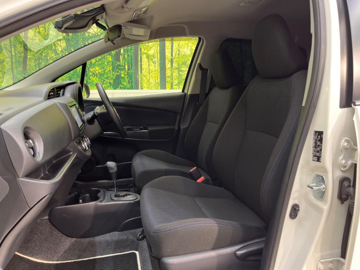2015 Toyota Vitz DBA-KSP130 (UW-6a13f050196cf)[19]