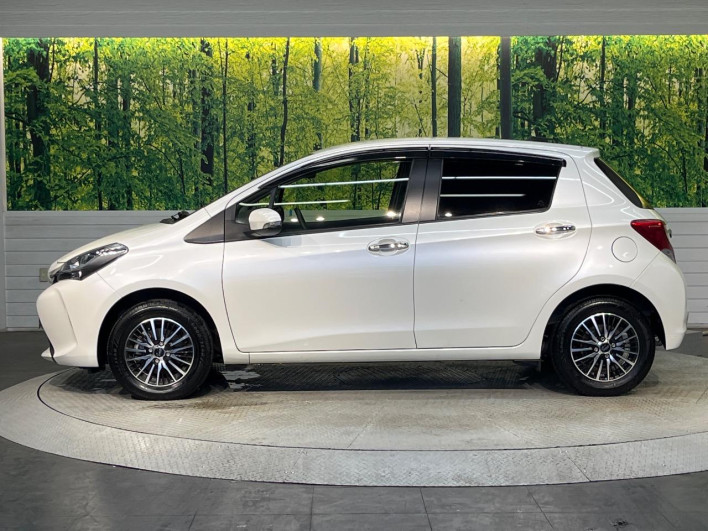 2015 Toyota Vitz DBA-KSP130 (UW-6a13f050196cf)[6]