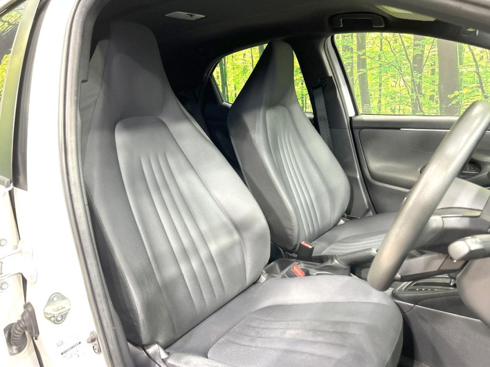 2020 Toyota Yaris 5BA-KSP210 (UW-6a13f05150d05)[15]