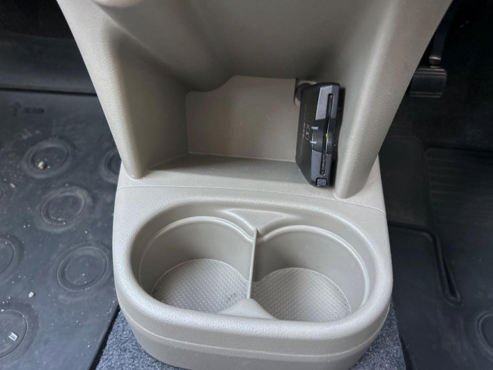 2011 Daihatsu Mira DBA-L275S (UW-6a13f052c5593)[26]