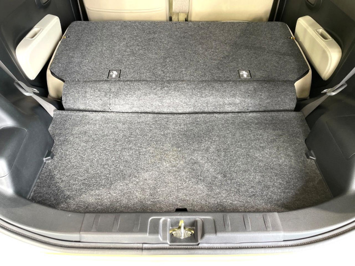 2014 Daihatsu Mira Cocoa DBA-L675S (UW-6a13f054a2c7b)[9]