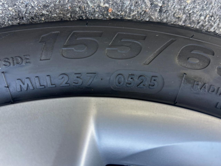 2011 Daihatsu Move DBA-LA100S (UW-6a13f055c9855)[15]