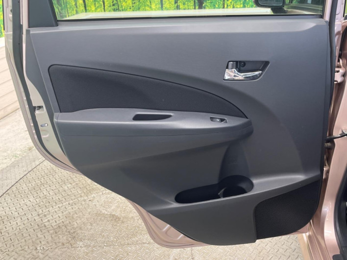 2014 Daihatsu Move DBA-LA100S (UW-6a13f056df576)[21]