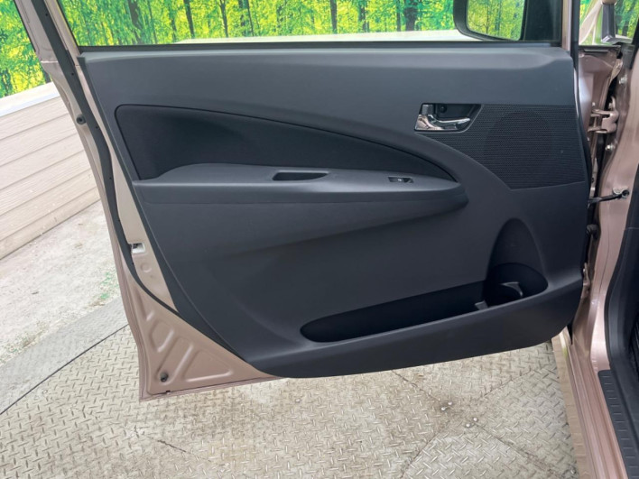 2014 Daihatsu Move DBA-LA100S (UW-6a13f056df576)[22]