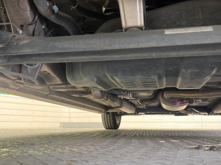 2014 Daihatsu Move DBA-LA100S (UW-6a13f056df576)[14]