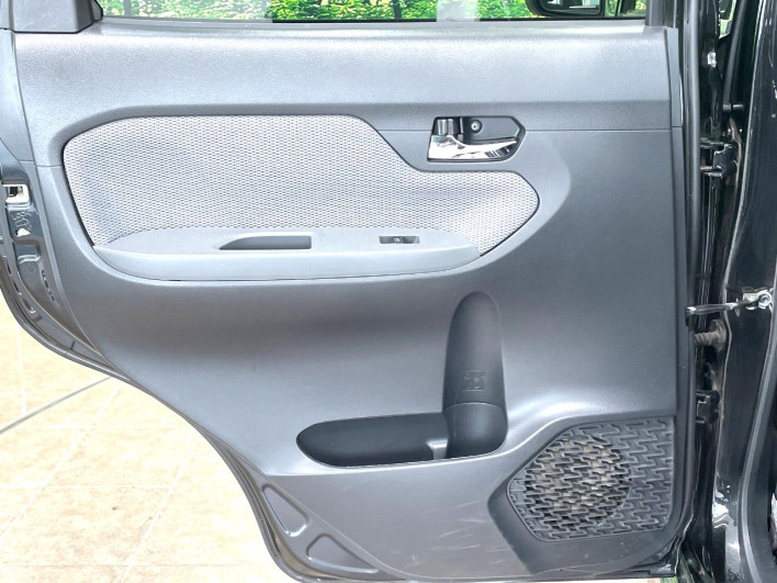 2015 Daihatsu Move DBA-LA150S (UW-6a13f0584e911)[25]