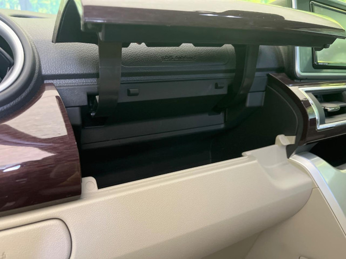 2019 Daihatsu Cast DBA-LA250S (UW-6a13f05b96242)[15]