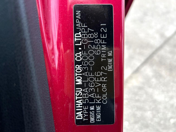 2018 Subaru Pleo Plus 5BA-LA360F (UW-6a13f060cf23c)[1]