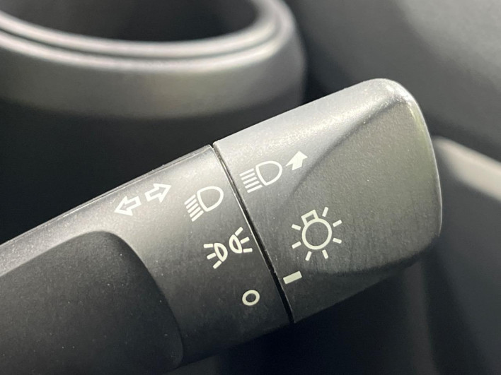 2017 Daihatsu Mirai Ease DBA-LA360S (UW-6a13f060dd66f)[28]