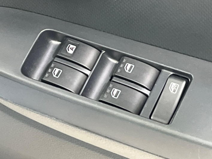 2017 Daihatsu Mirai Ease DBA-LA360S (UW-6a13f060dd66f)[25]