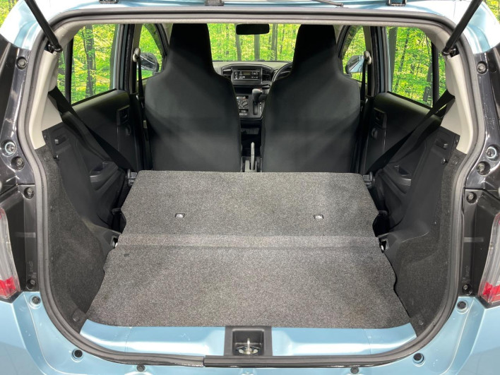 2017 Daihatsu Mirai Ease DBA-LA360S (UW-6a13f060dd66f)[12]