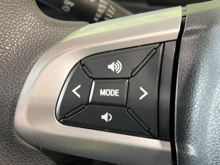 2015 Daihatsu Wake DBA-LA700S (UW-6a13f06cd37ce)[29]
