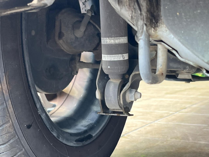 2015 Daihatsu Wake DBA-LA700S (UW-6a13f06cd37ce)[8]