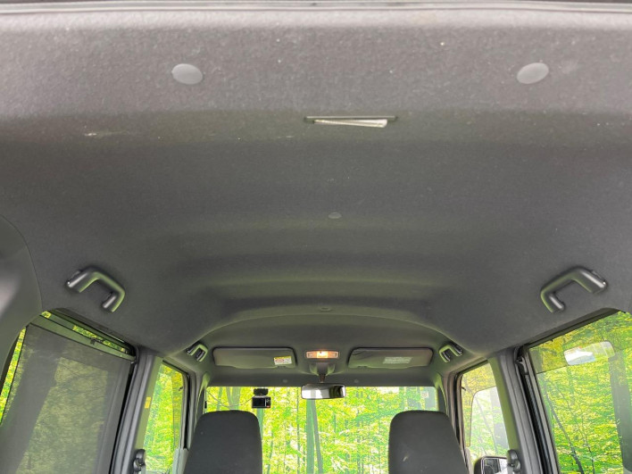 2015 Daihatsu Wake DBA-LA700S (UW-6a13f06cd37ce)[6]