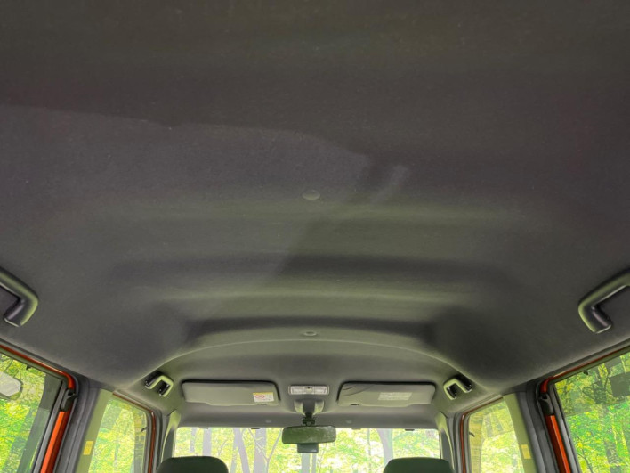 2014 Daihatsu Wake DBA-LA710S (UW-6a13f06e0e671)[17]