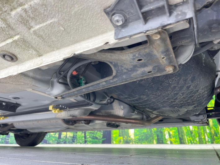 2017 Toyota Roomy DBA-M900A (UW-6a13f076d9ec6)[21]