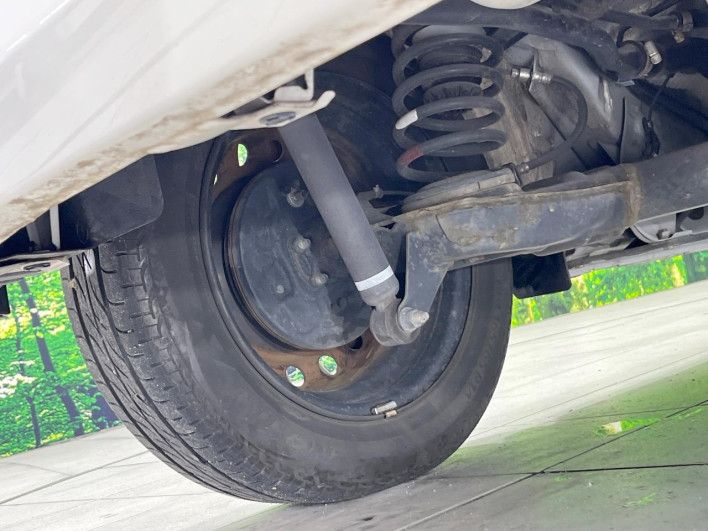 2017 Toyota Roomy DBA-M900A (UW-6a13f076d9ec6)[25]
