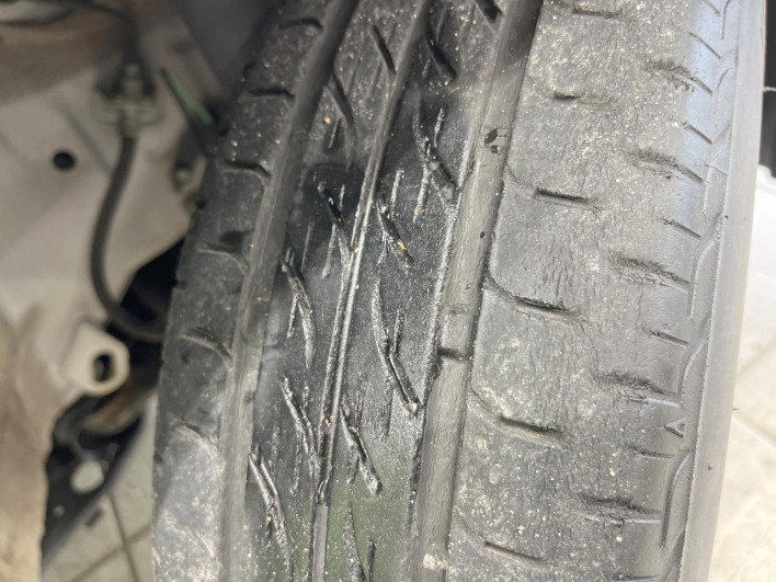 2017 Toyota Roomy DBA-M900A (UW-6a13f076d9ec6)[17]