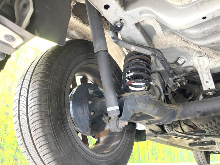 2018 Toyota Roomy DBA-M900A (UW-6a13f077aa738)[26]