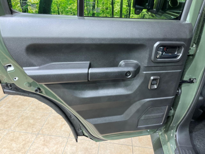 2026 Suzuki Jimny Nomad 3BA-JC74W (UW-6a13f08593de8)[19]